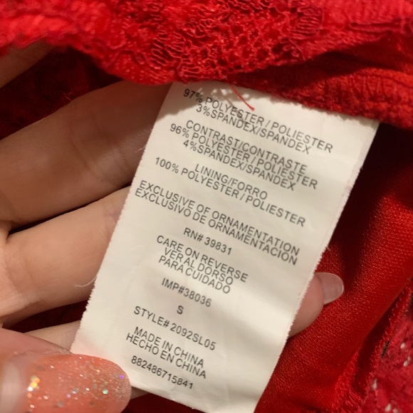 XOXO - Peplum Waist Red Lace Top - Picture 3 of 4